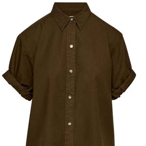 🔥 5 FOR $20 🔥Denim Forum "Jane Shirt"